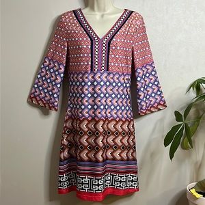 WHITE MARK | SHIFT DRESS | MEDIUM